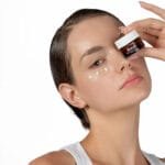 Изсветляващ околоочен крем против стареене - Image 2